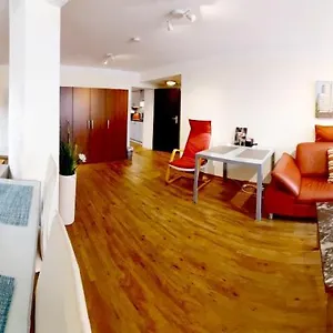 City-apartment 65qm 2-schlafzimmer Wlan Nichtraucher Parken , Düsseldorf Deutschland
